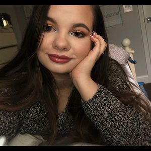 Meet your Posher, Cassy